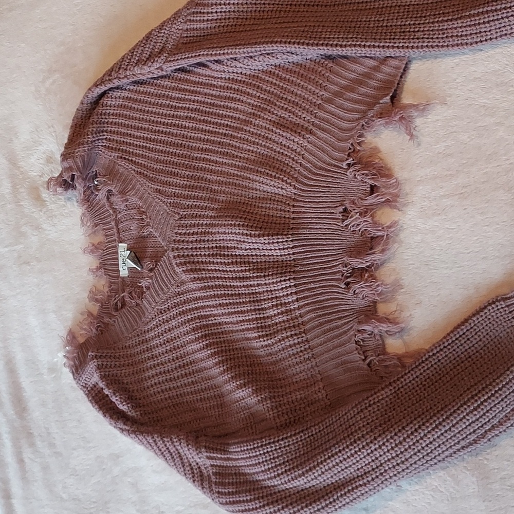 Cute cropped sweater